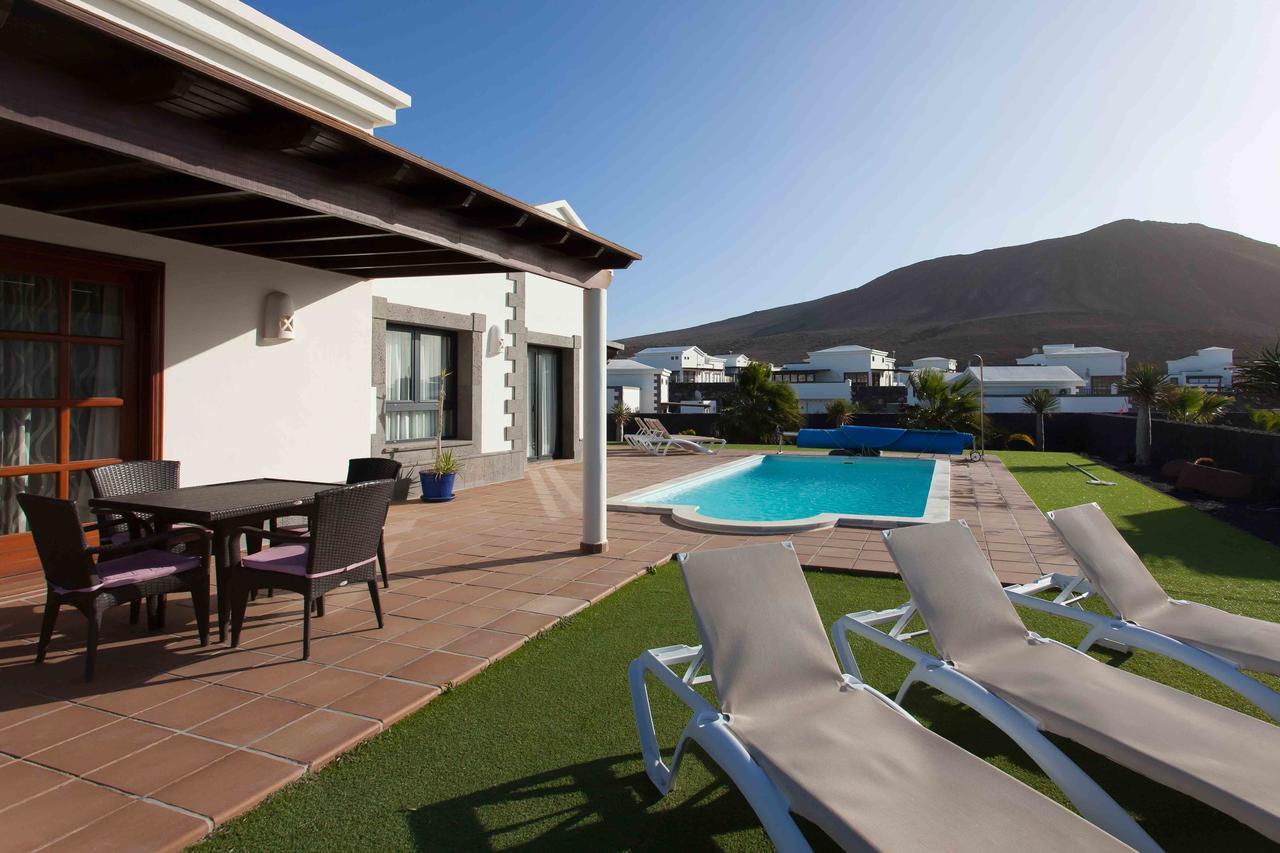 Villa Los Dragos Playa Blanca  Exteriér fotografie